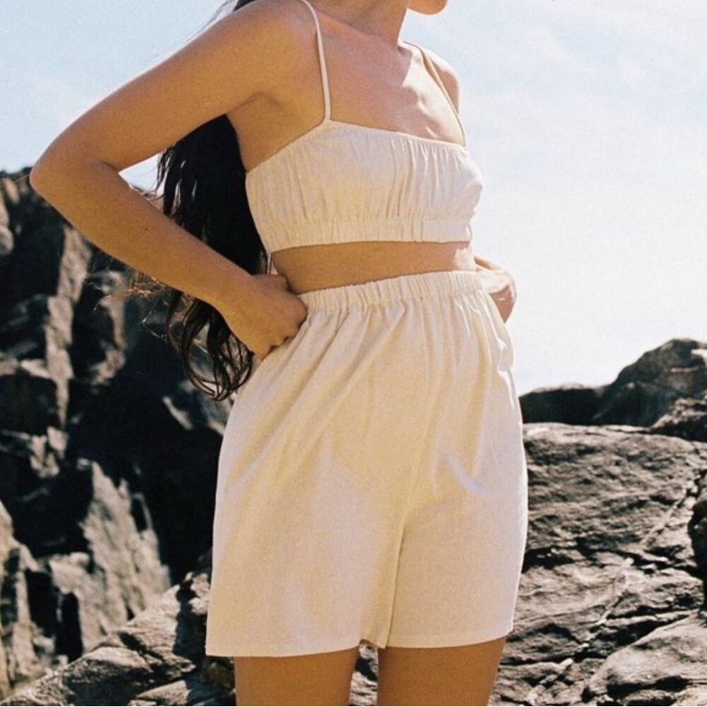 OZMA House Top and Loie Shorts in raw silk - Picture 2 of 6